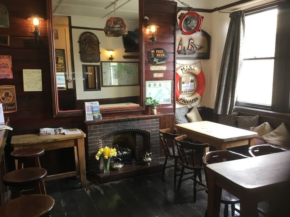The Dock Inn Penzance Exterior foto